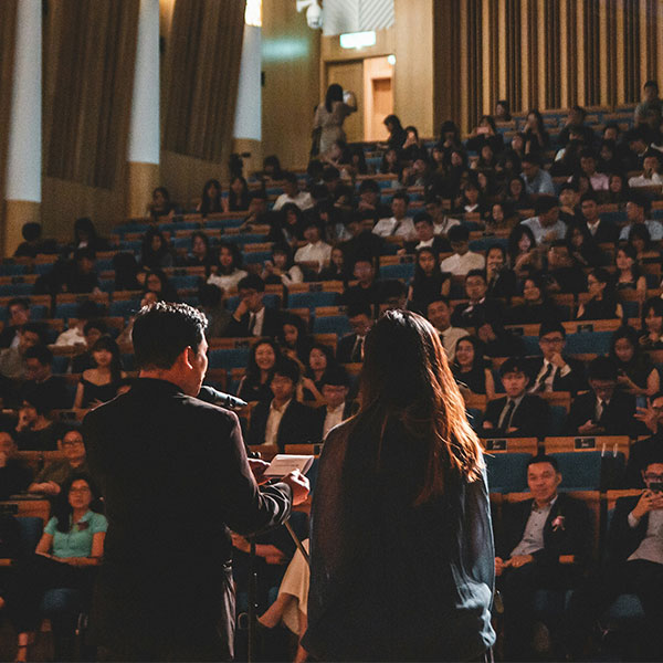 PowerPoint, used well, can elevate your brand, impress clients, and bring complex ideas to life. Used poorly, it can undermine your message and hinder you. At Epigram, we help legal and professional firms turn everyday slides into polished, purposeful presentations, whether for internal updates, high-stakes pitches, or award-winning events. With smart design, even a basic deck becomes a powerful extension of your brand and strategy.