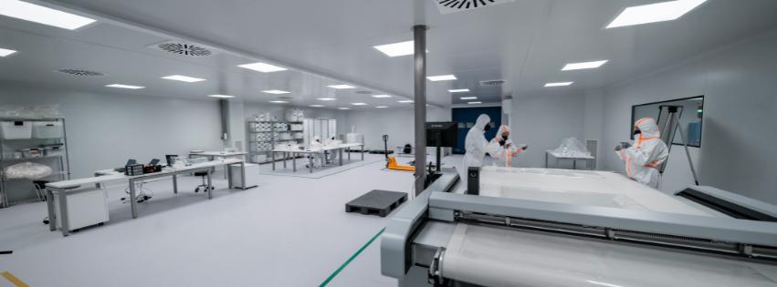 medical device cleanroom manufacturing precision engineering