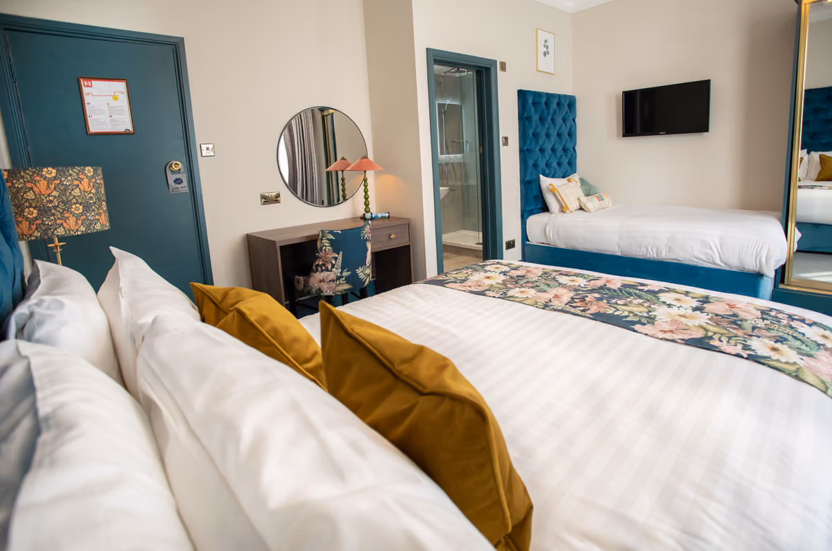 Style for the everyone in our Signature Family rooms