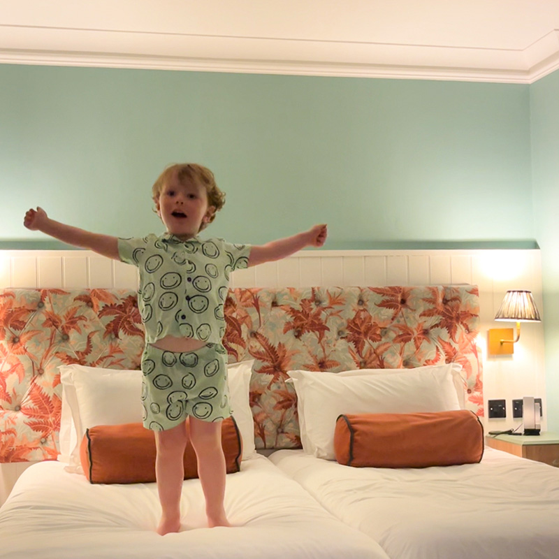 Family Stay by the Sea