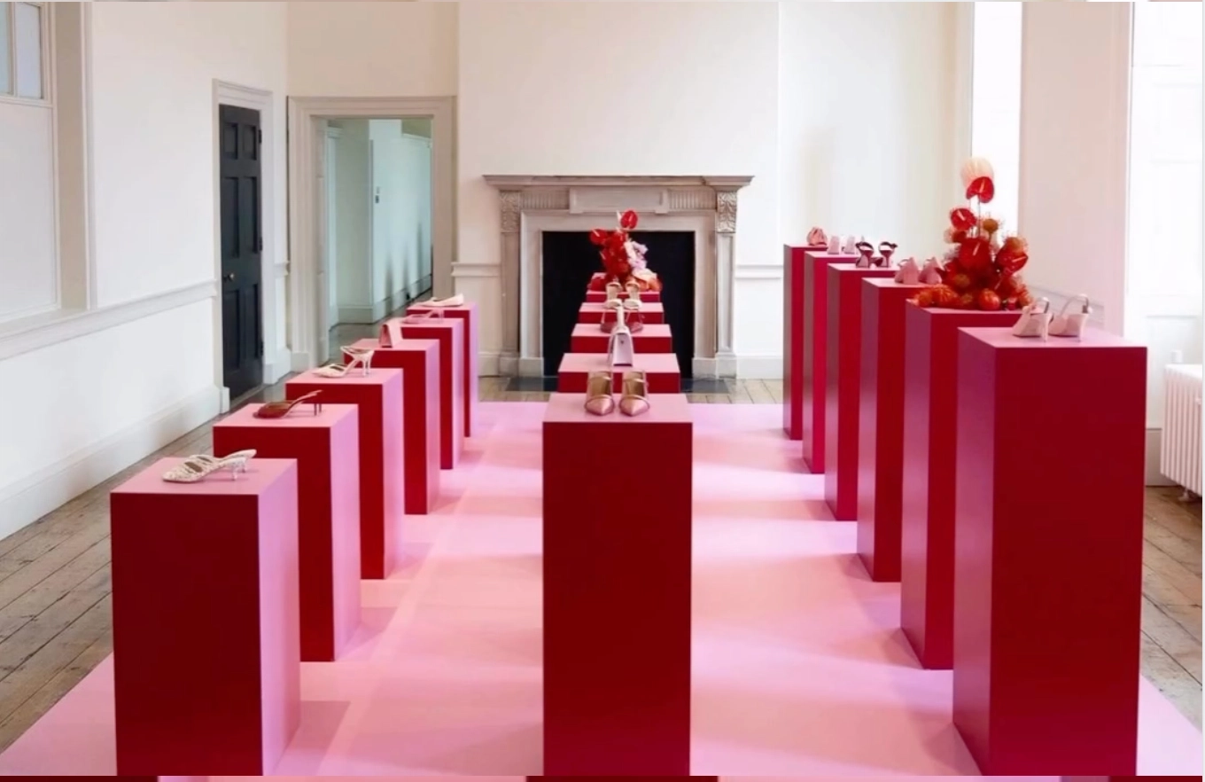 bespoke plinths showcase