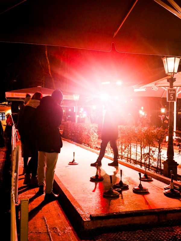 Heisser Hut Grillen im Winter