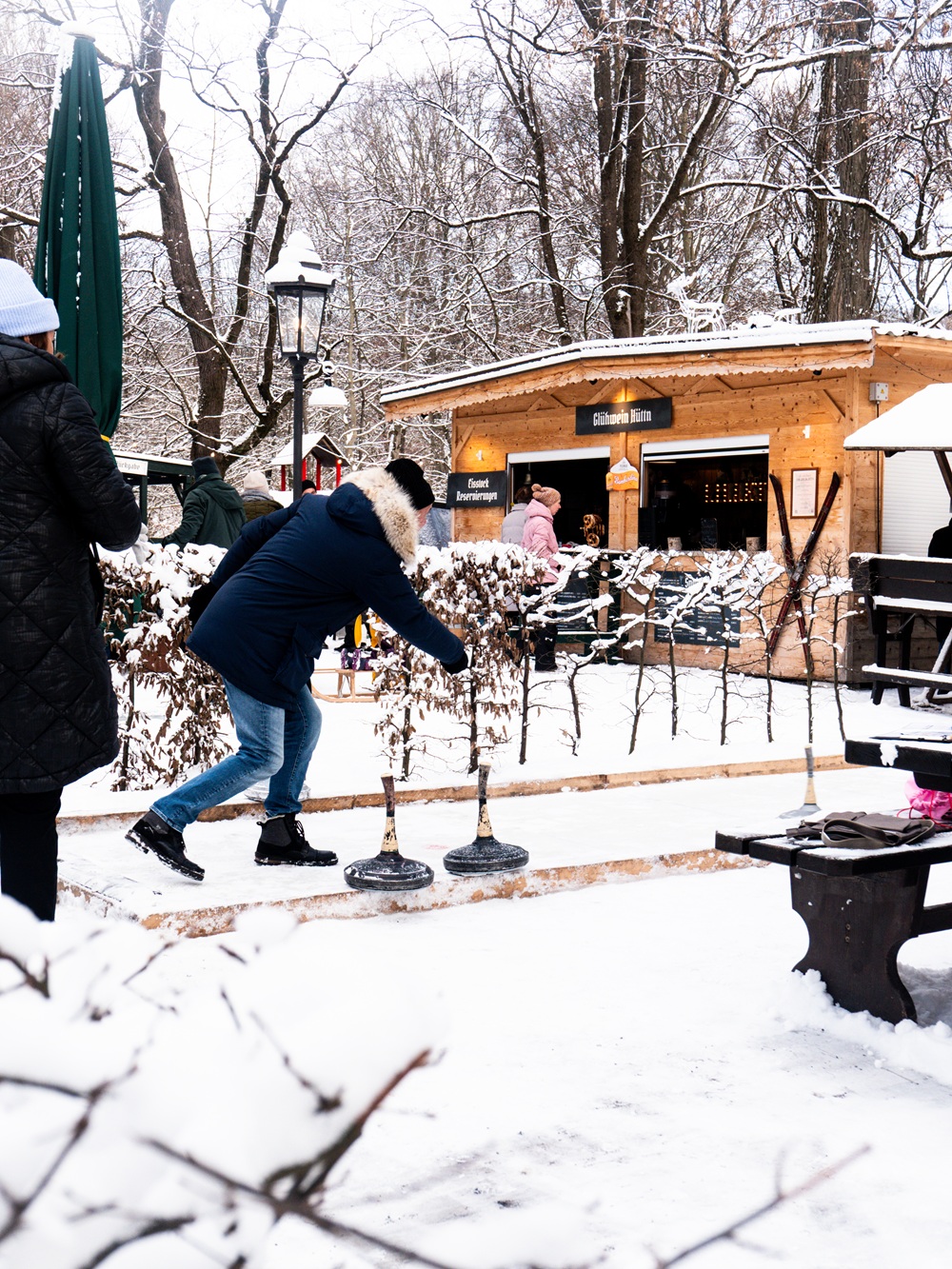 Heisser Hut Grillen im Winter