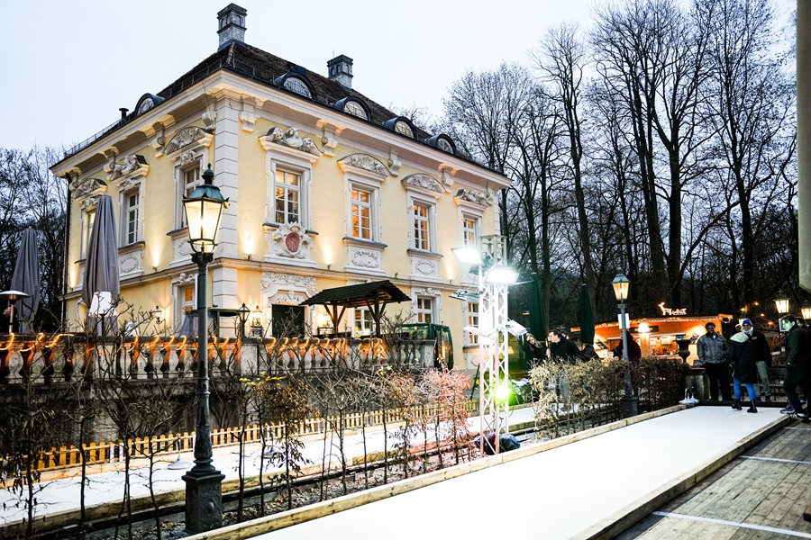 Eisstockbahnen mit Winterbiergarten ab Anfang November geöffnet!