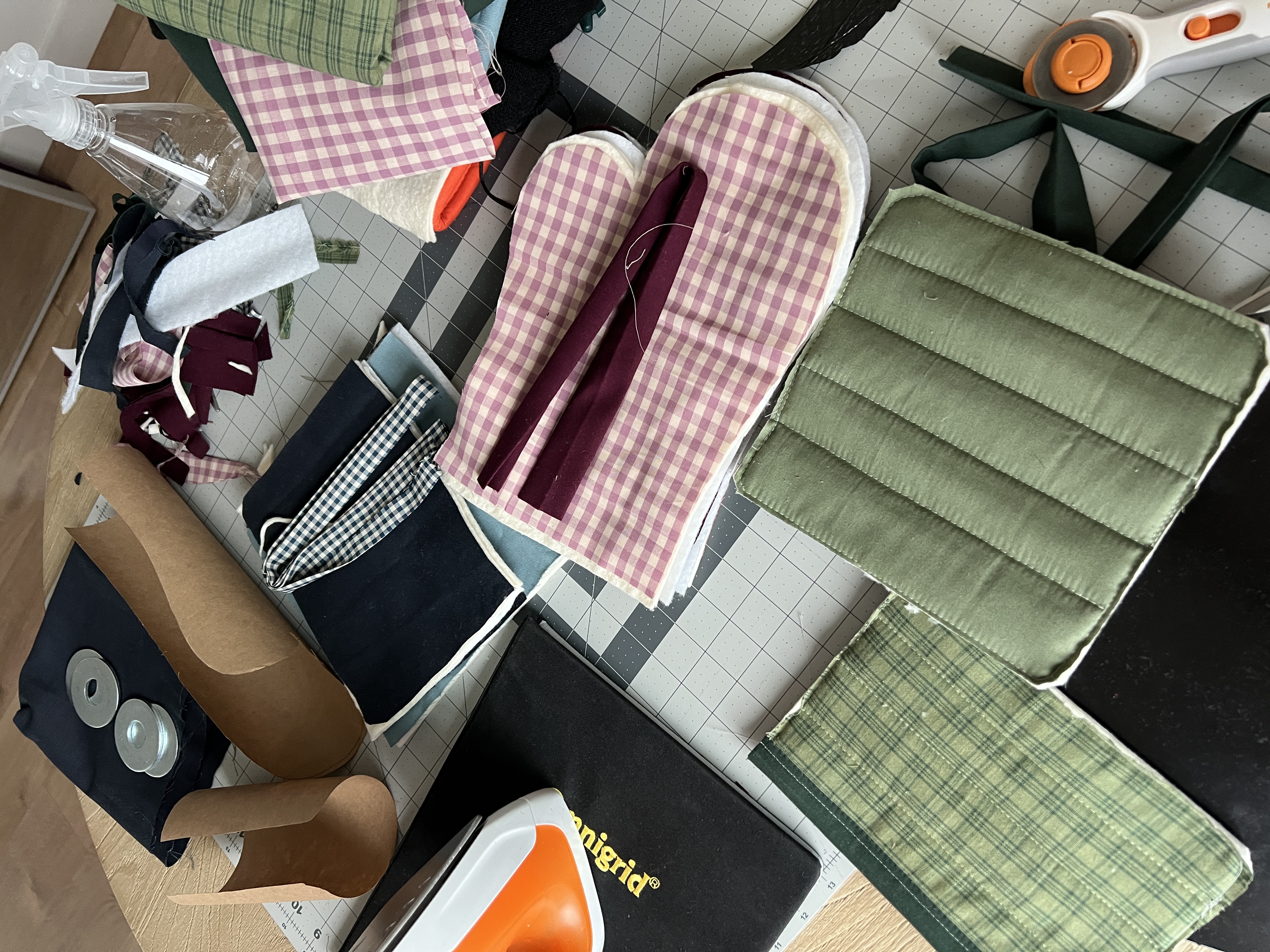 Kayla's messy sewing table 