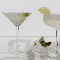 gimlet with lime
