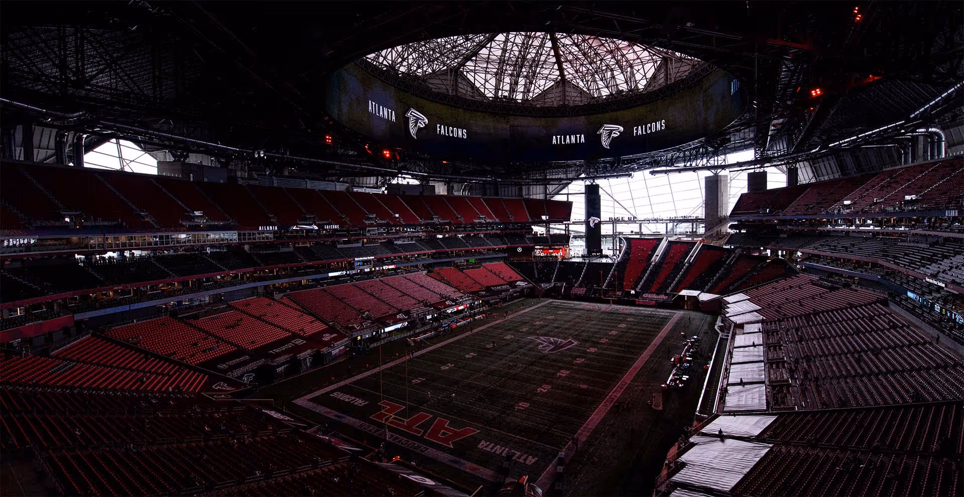 Stadium large format overview indoor