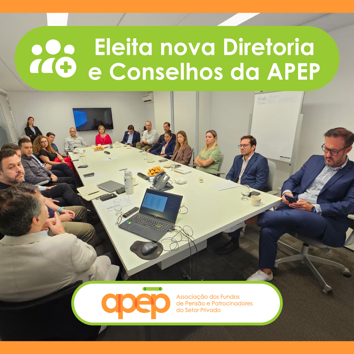 Arte com imagem de Boas Festas da APEP