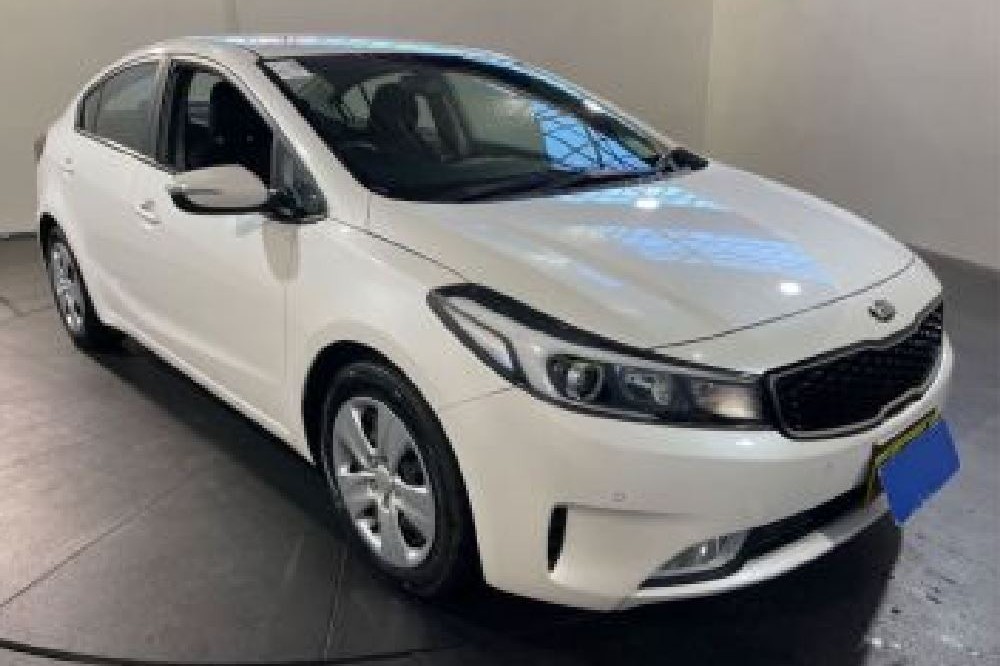 2017 Kia Cerato S #9477