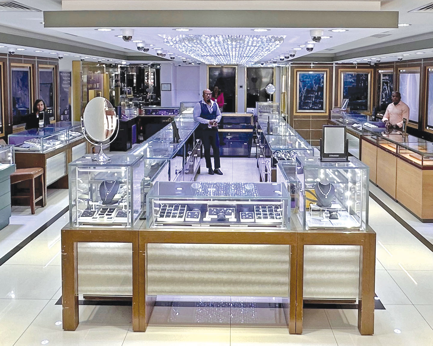 Diamonds International