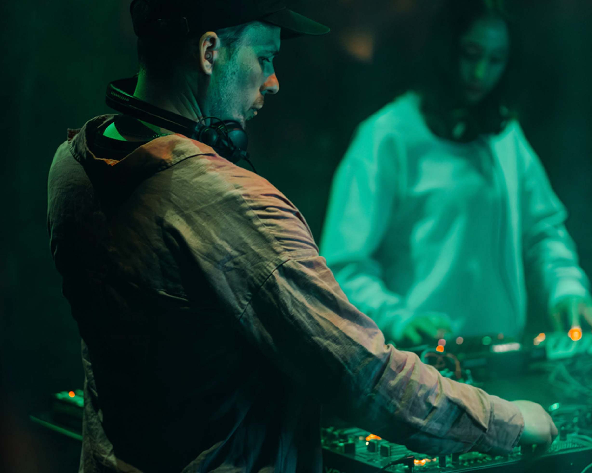 SSTROM live (Sweden) + EFFY MICHELLE + XRISTOS