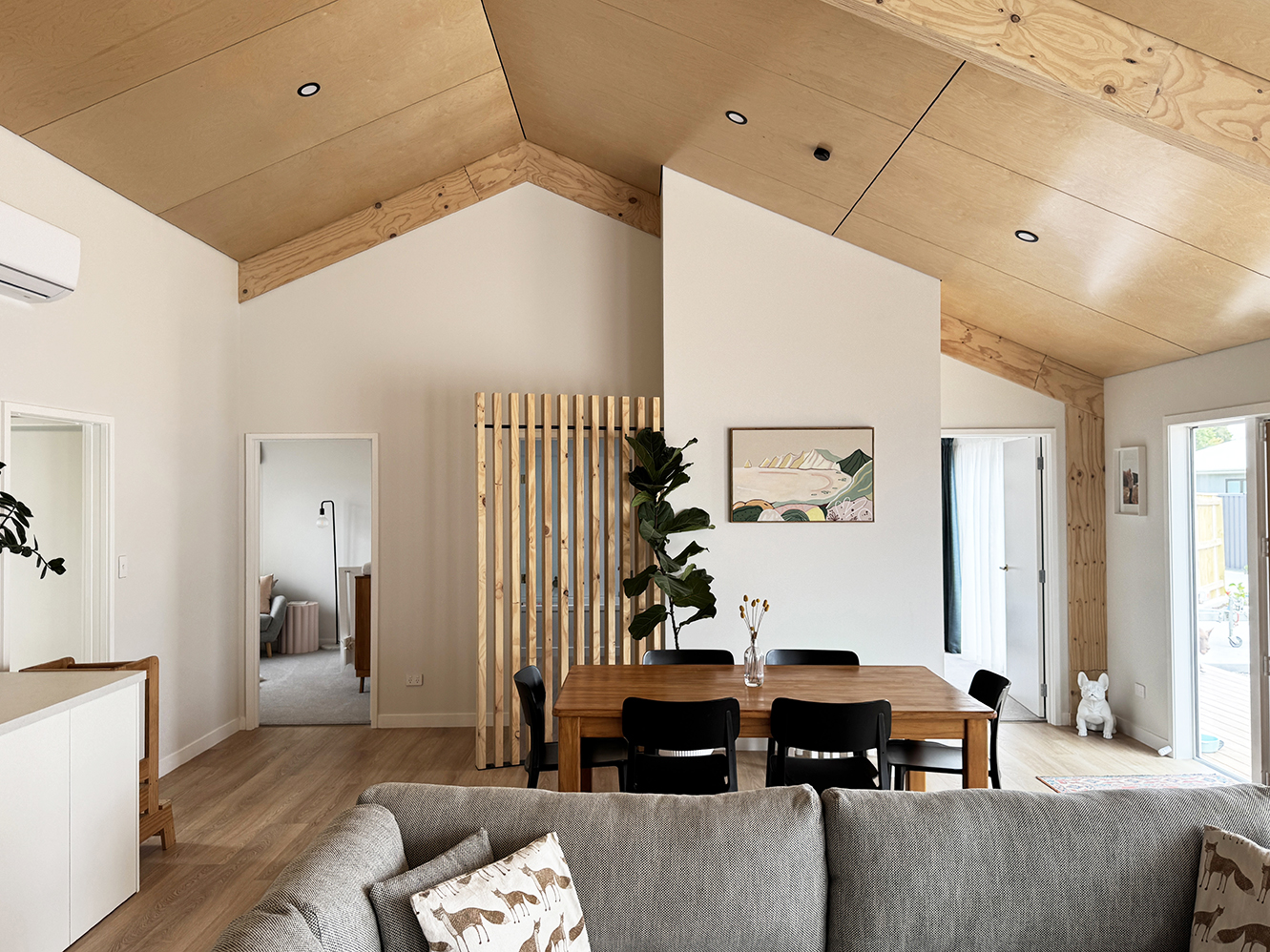 Douglas Residential Architecture CHB