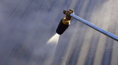 power washing a colourbond roof