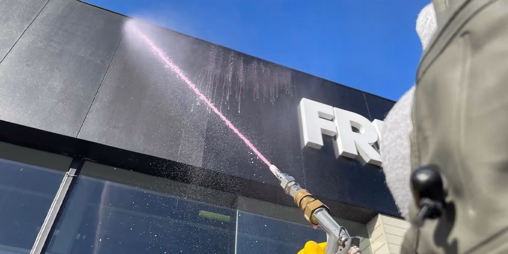 Cleaning Freedom furniture signage