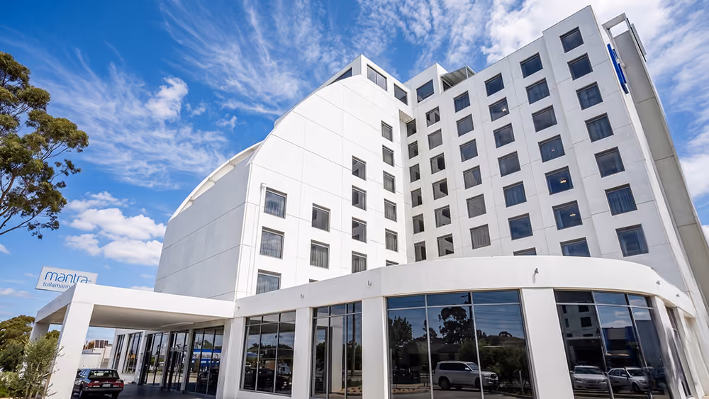 Mantra Hotel Tullamarine serviced by Bax Clean for high-rise window cleaning