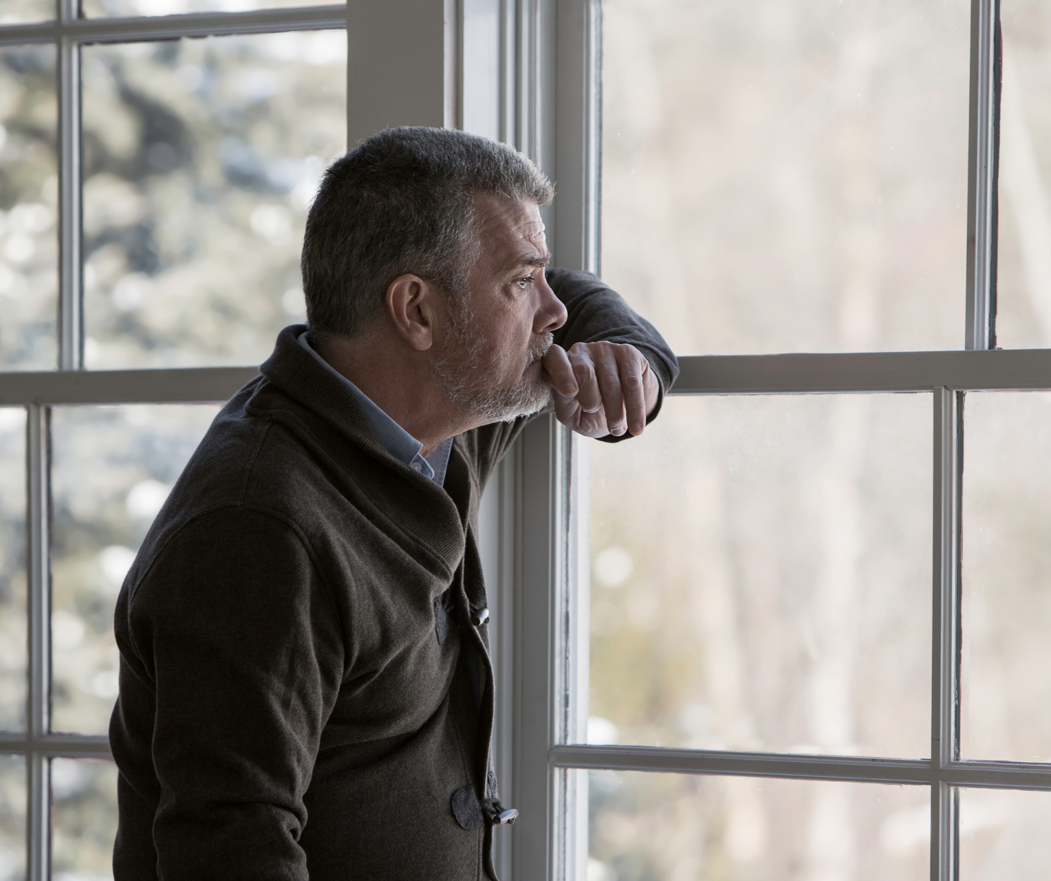 Grief and the Holidays: How to Navigate Expectations and Pressure