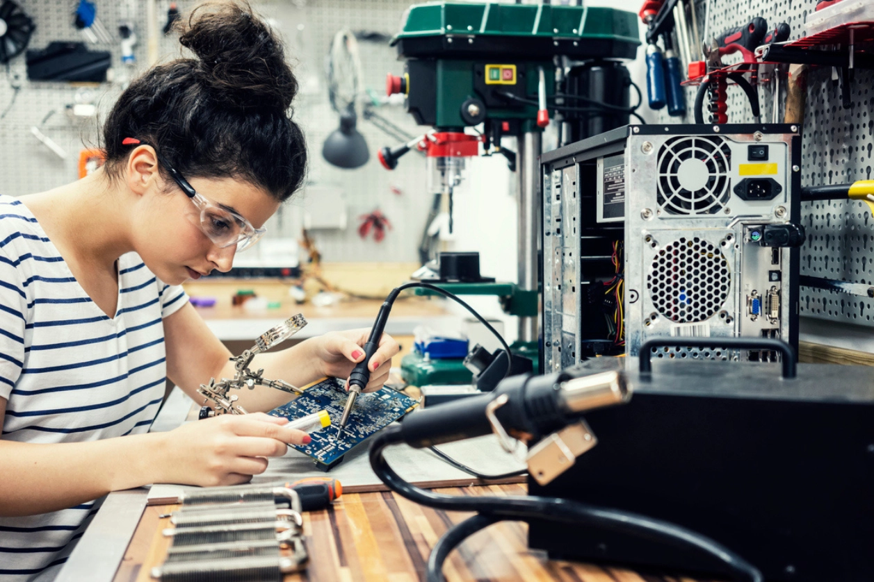 Devenir réparateur informatique en auto-entrepreneur