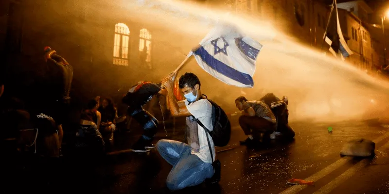 דמוקרטיה בימי קורונה: תמונת השנה ל-2020