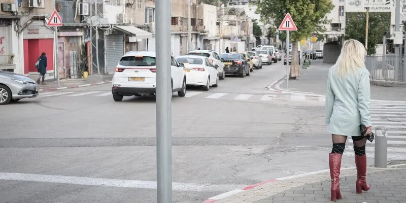 נווה שאנן - יעל דן