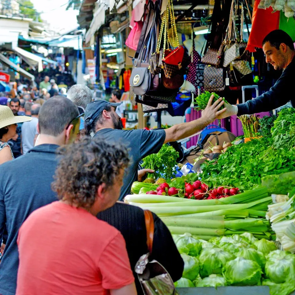 שוק הכרמל. צילום: שאטרסטוק
