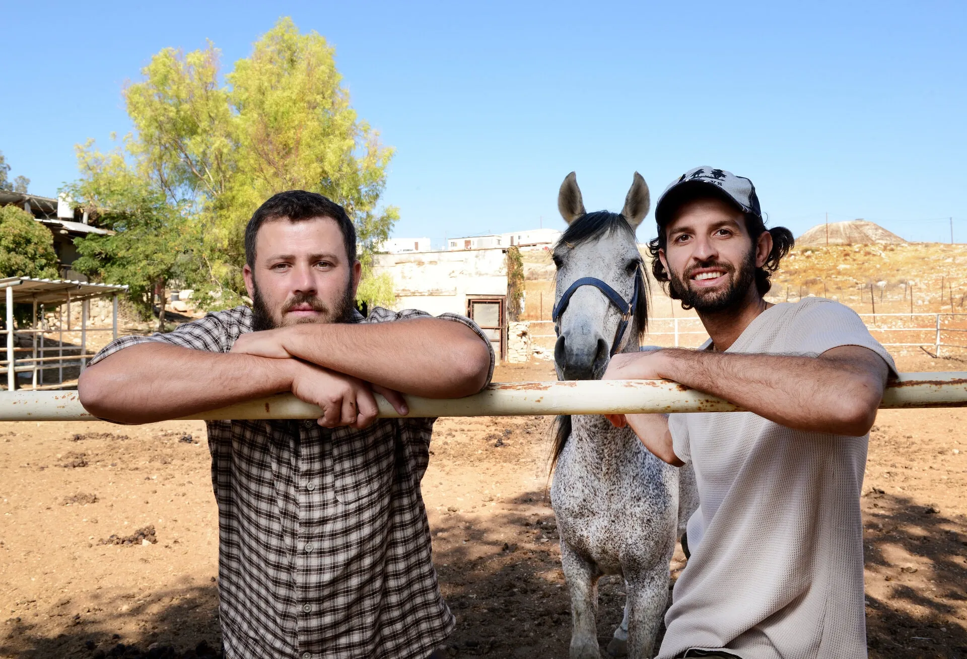 Lurya Luski (left) and Yonatan Applebaum in the El-Hai Farm. Photo: Eyal Izhar
