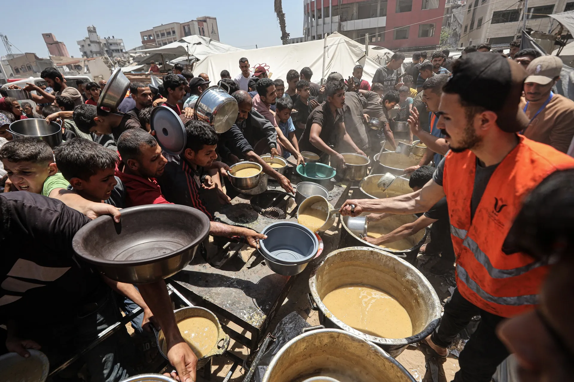Food distribution point in Gaza over the weekend. Photo: Reuters