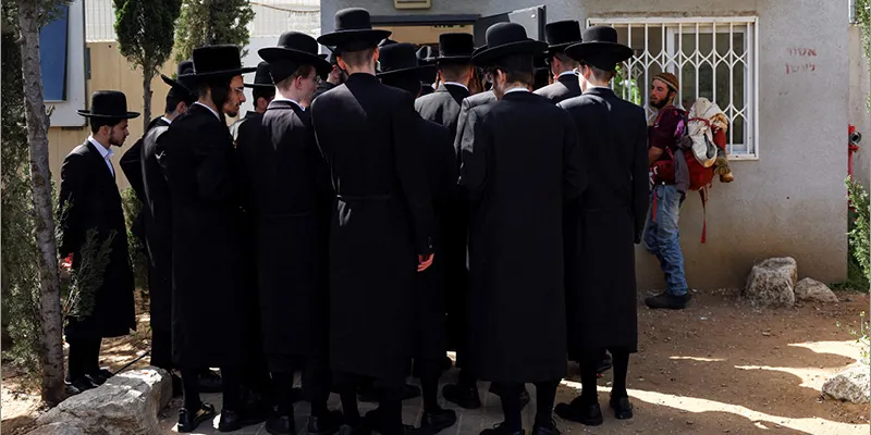 חוק הגיוס או חוק ההשתמטות? המילואימניקים ימשיכו לשאת בנטל, רוב האברכים לא יתגייסו