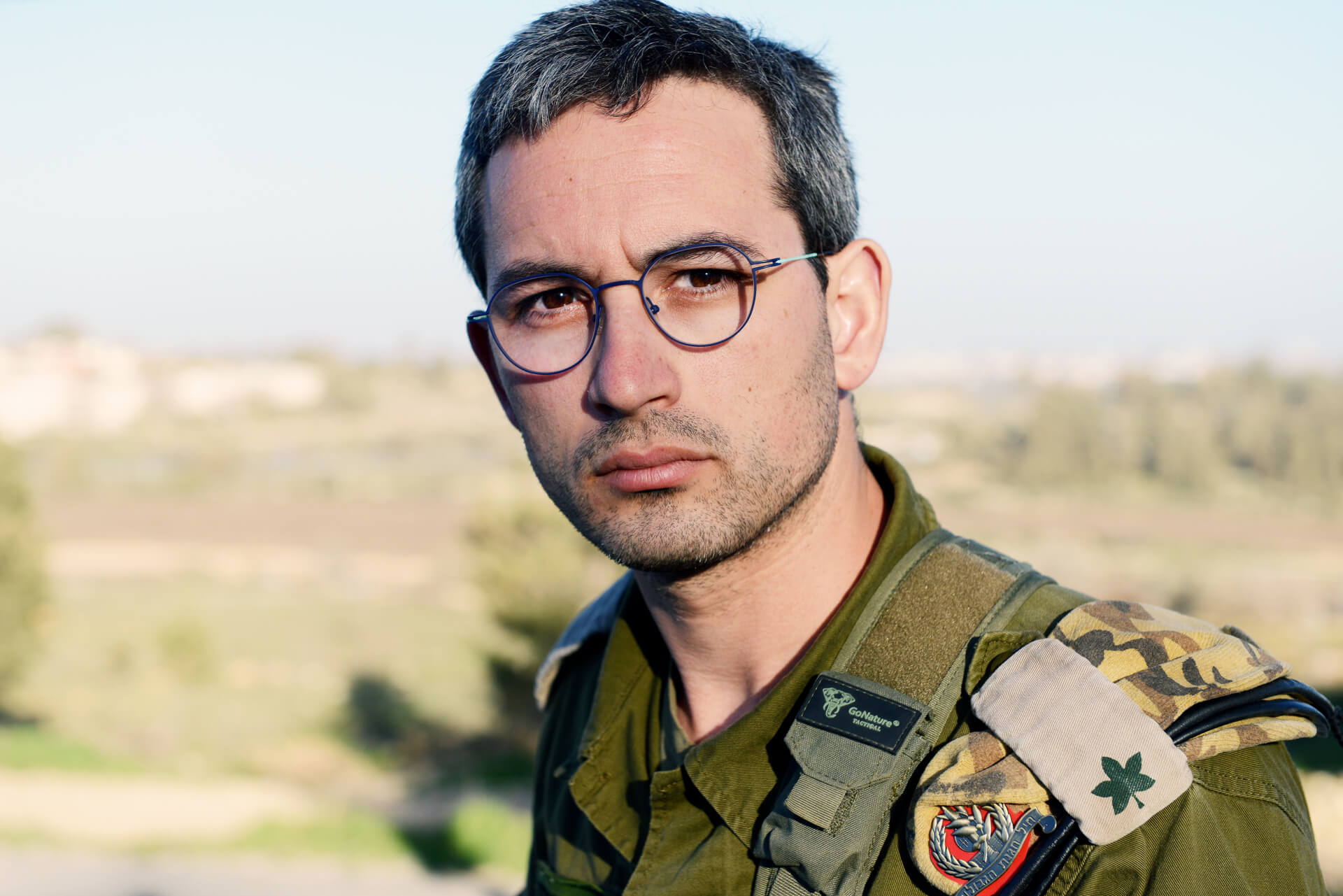 יואל שטיינמץ, גדל במשפחה בת 11 ילדים ויצא בשאלה בגיל ההתבגרות. צילומים: איל יצהר