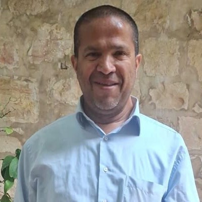 עלאא ח’רוב, מטפל בהתמכרויות. צילום באדיבות המצולם