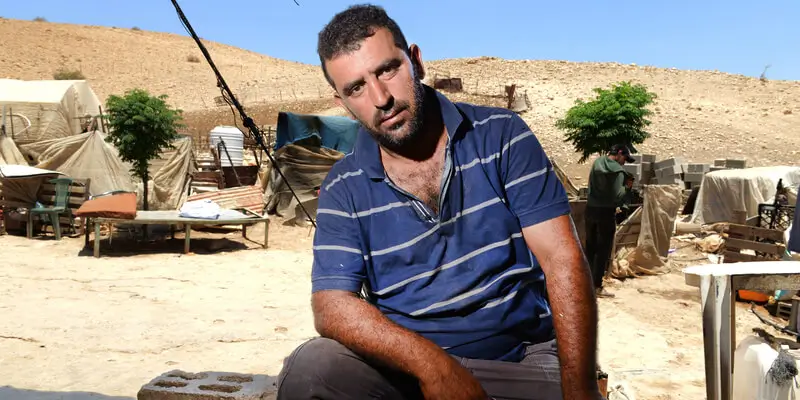 אחמד אבו מוחסן, בן 35, מספר שמשפחתו חיה בפארסייה זה כ-45 שנים. צילום: איל יצהר