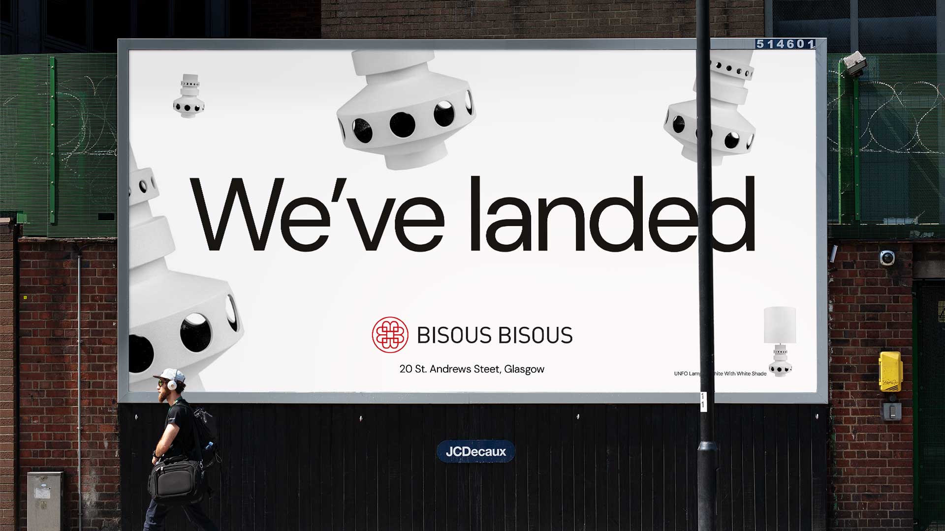 Bisous Bisous retail advertising billboard in Glasgow
