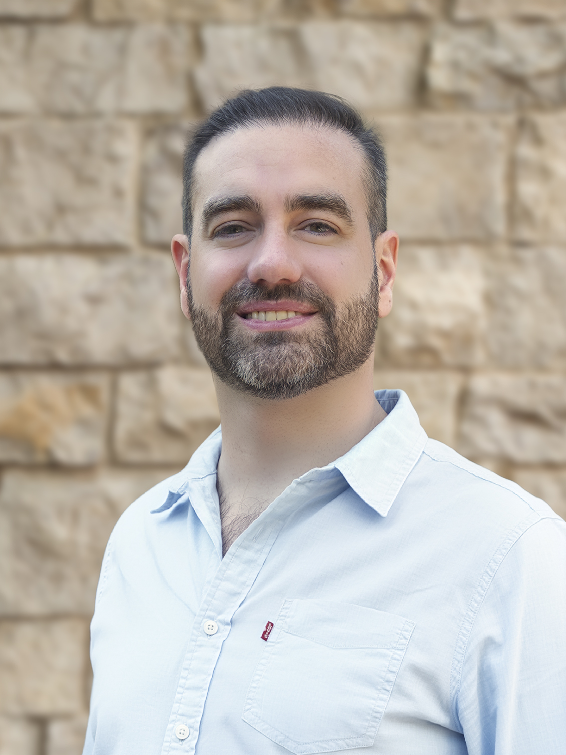 Adrián Toledo