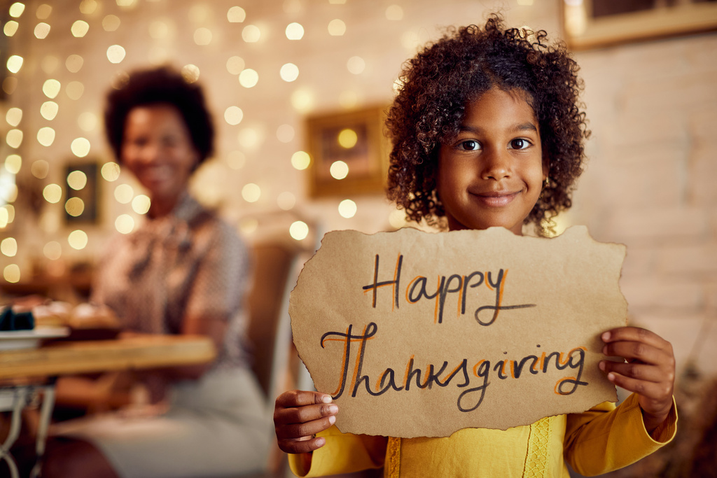 5 Kid-Friendly Ways to Keep Smiles Healthy During Thanksgiving