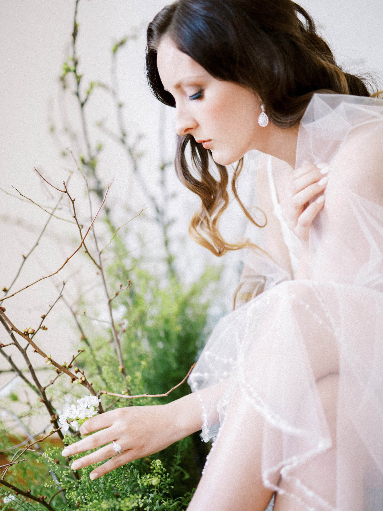 Modern Scandinavian bridal editorial at Le Monastère des Augustines, Quebec City - image 1
