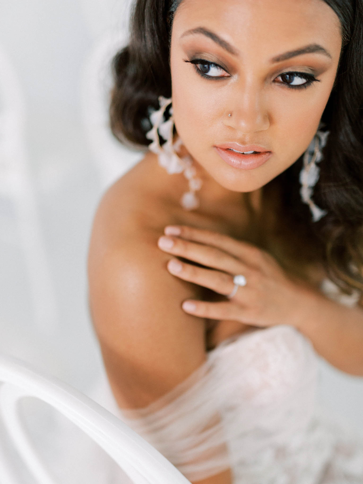 Blush and grey wedding editorial in Montreal - image 8