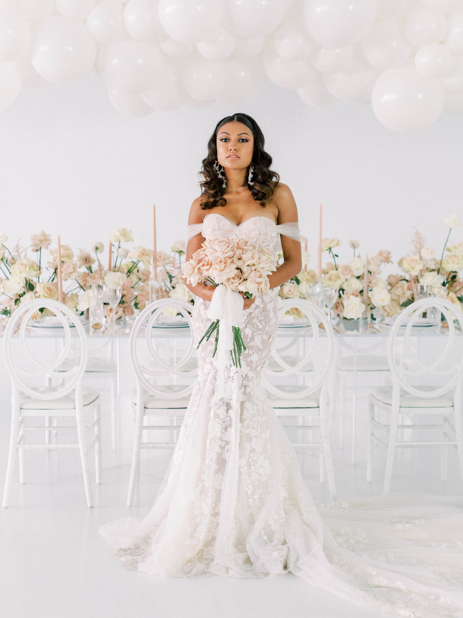 Blush and grey wedding editorial in Montreal - image 3