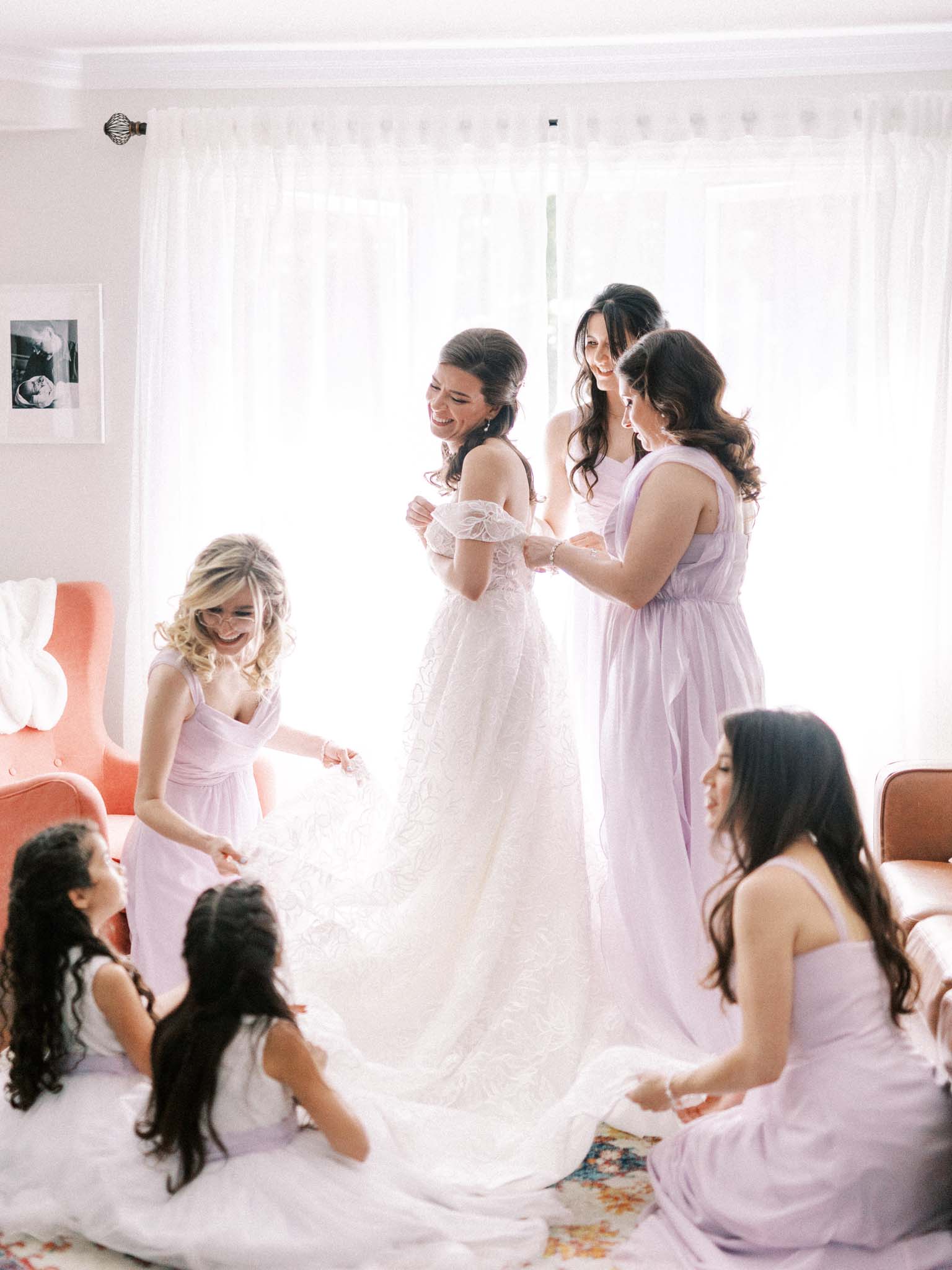 Wedding at Château Taillefer Lafon vineyard near Montreal - image 4