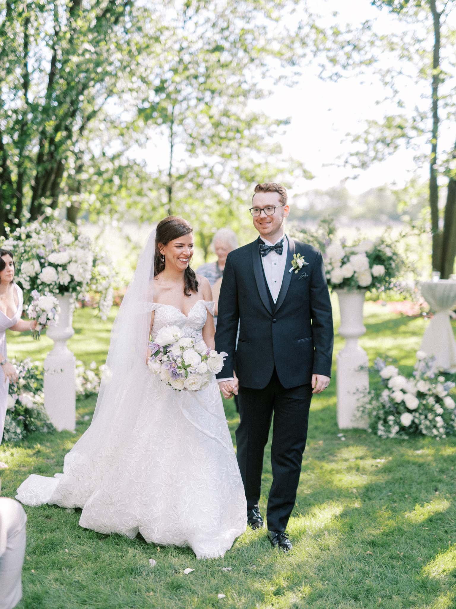 Wedding at Château Taillefer Lafon Vineyard near Montreal