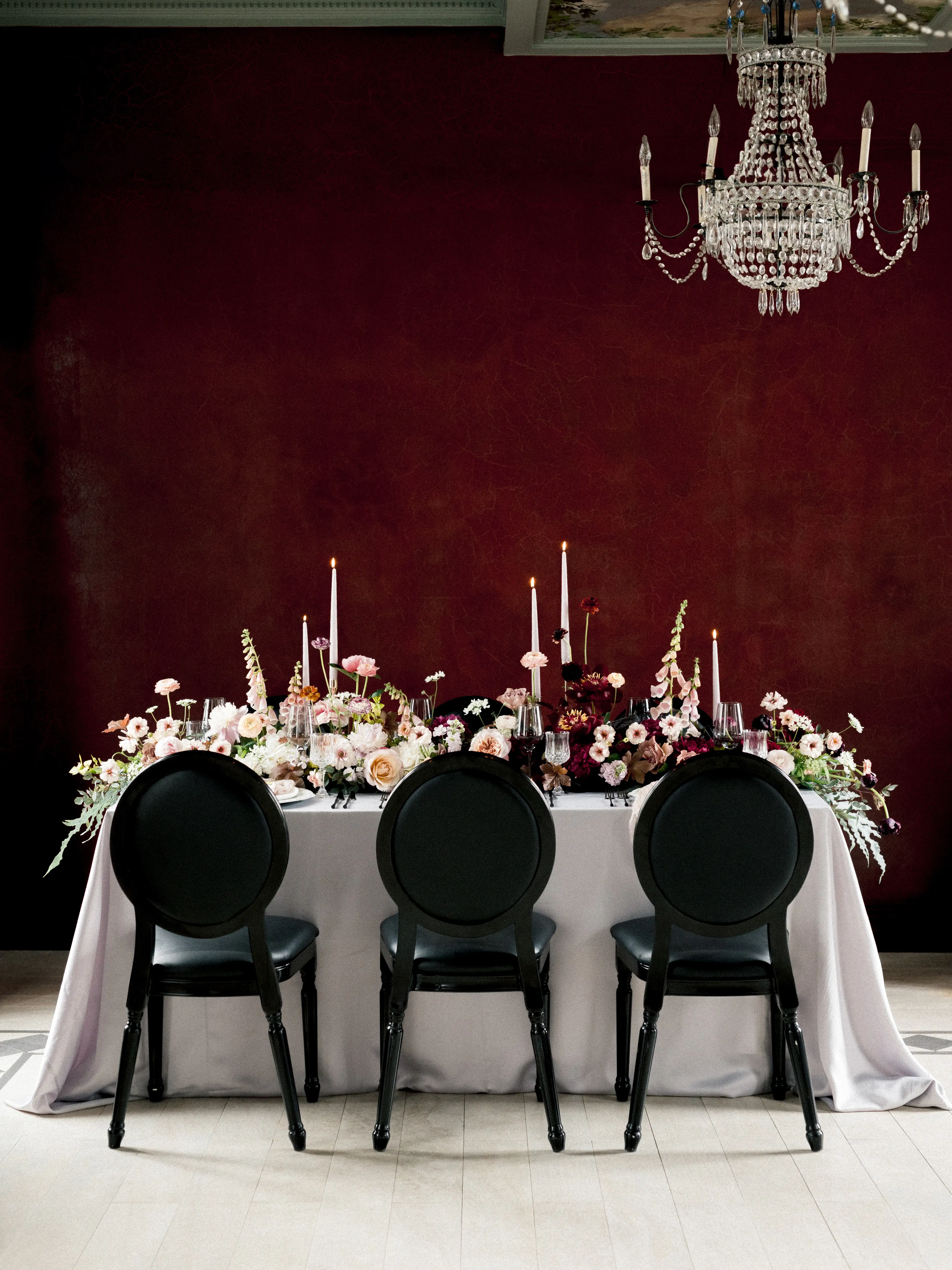 Maroon and black wedding editorial at Château Ste-Agnès in the Eastern Townships, Quebec - image 8