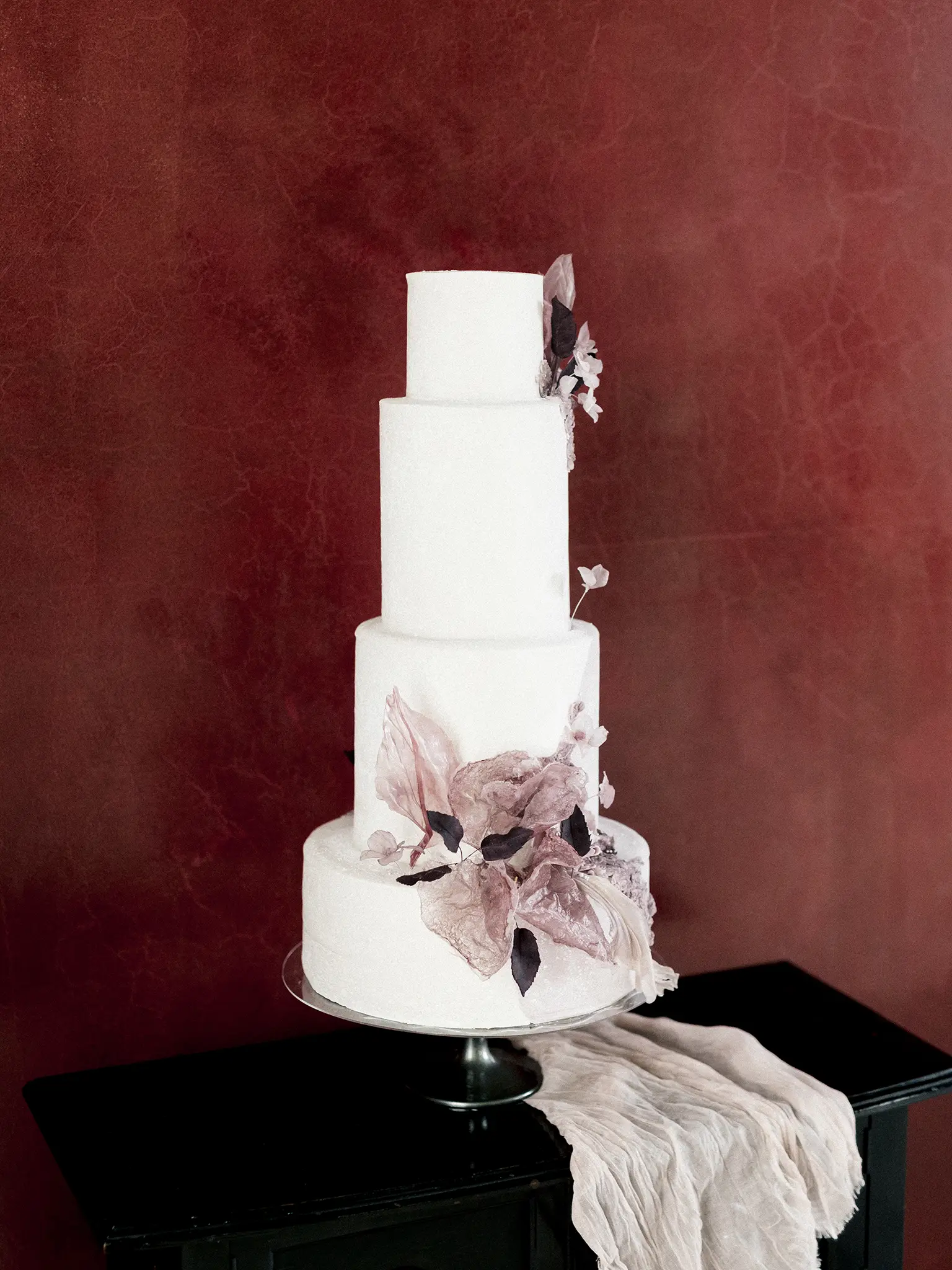 Maroon and black wedding editorial at Château Ste-Agnès in the Eastern Townships, Quebec - image 30