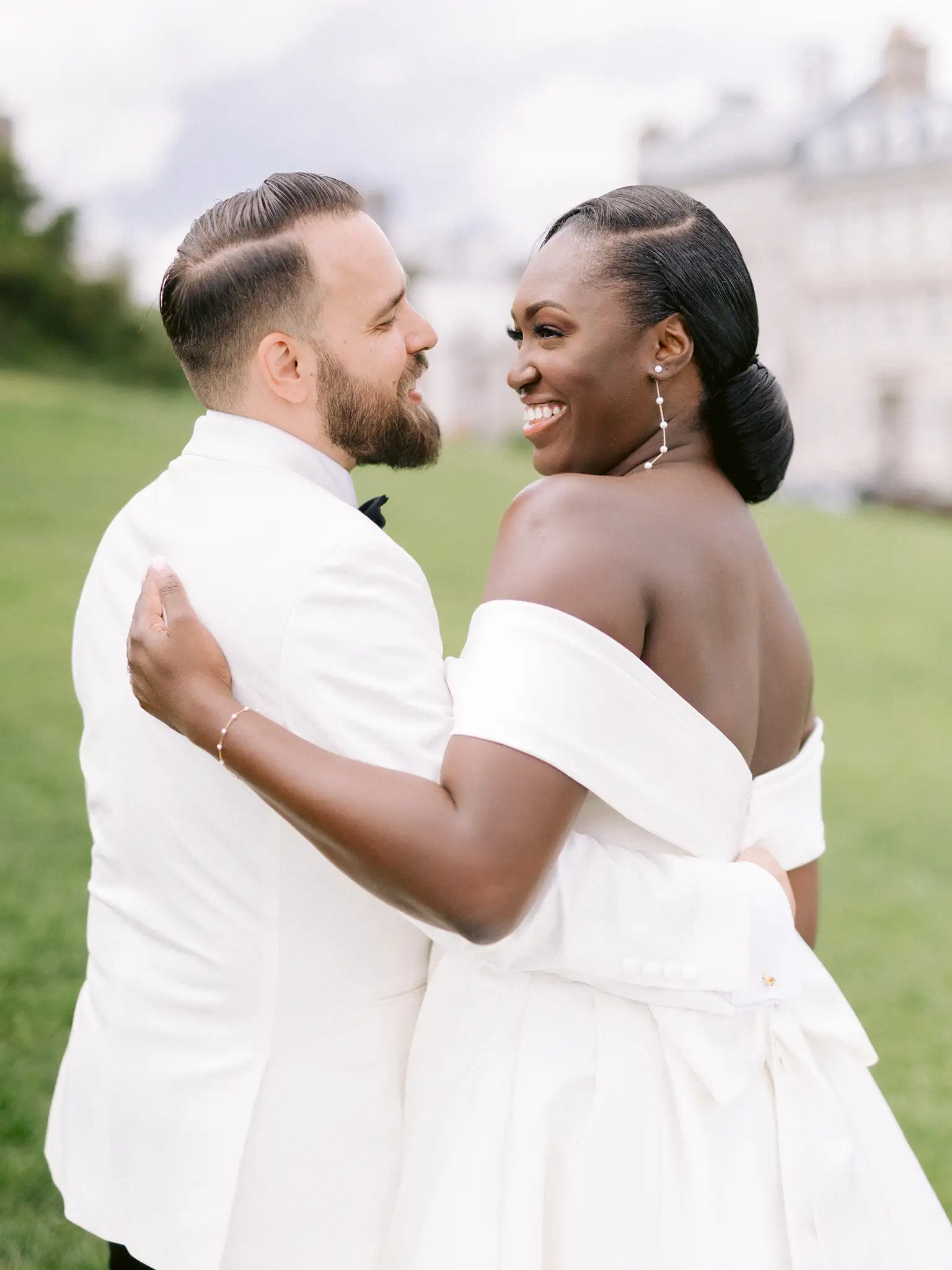 Wedding at Salle des Promotions, Le Petit Séminaire in Old Quebec City - image 9