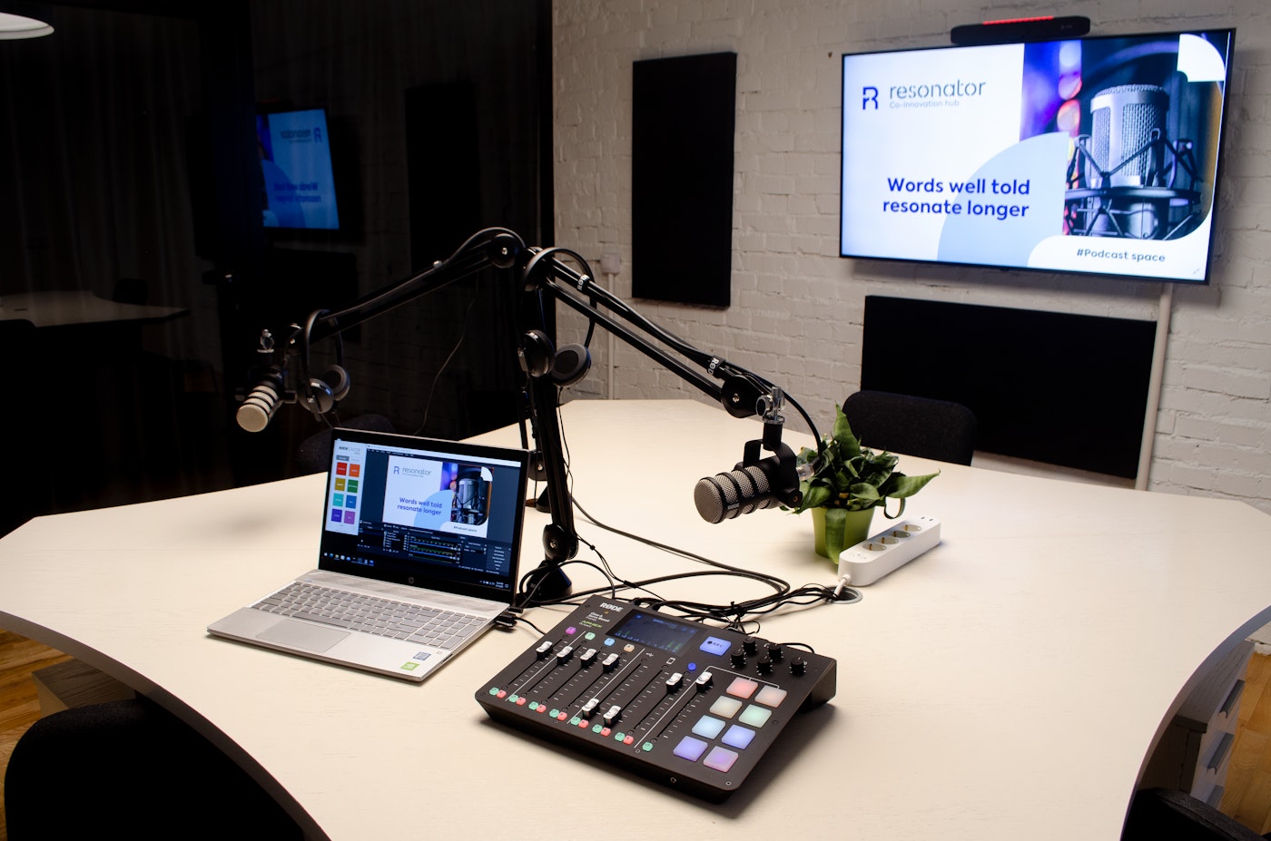 Resonator Подкаст студио