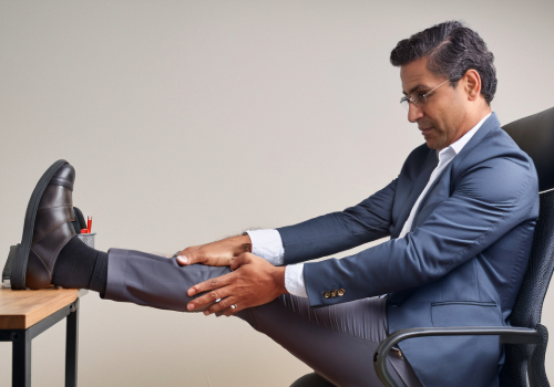 Why Do My Legs Fall Asleep? Numbness, Circulation, and When to Worry
