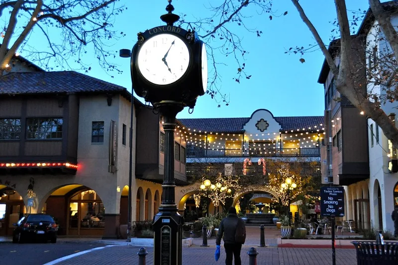 Todos Santos Plaza, Concord, CA