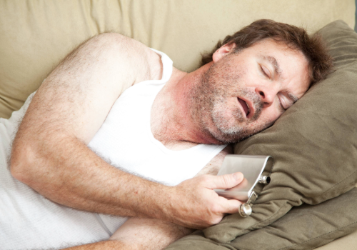 Does Drinking Alcohol Before Bed Make You Snore? Here’s What Science Says