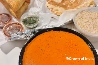 Crown of India - tikka masala with rice and naan