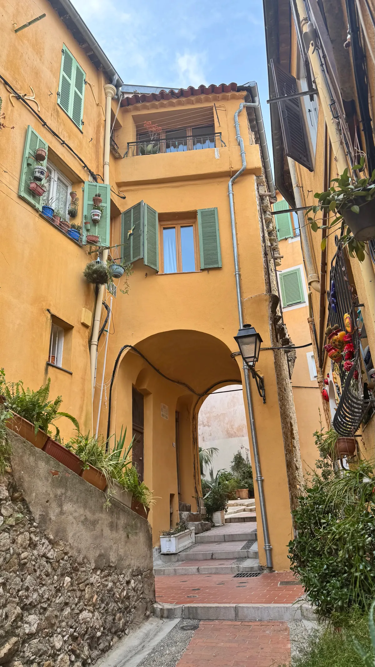 ruelles vieux menton
