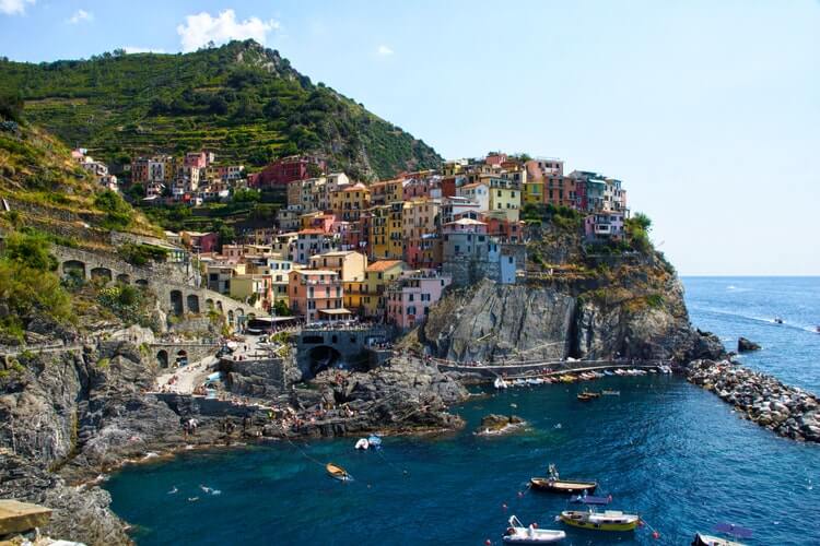 manarola village cinque terre