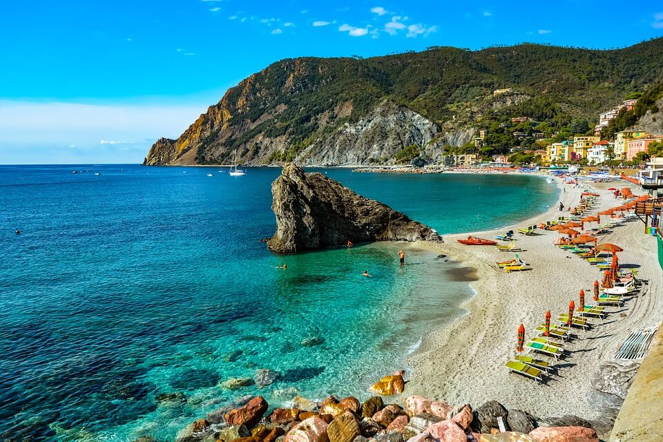 monterosso village cinque terre