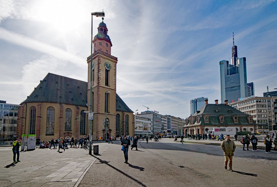 visiter francfort 2 jours eglise